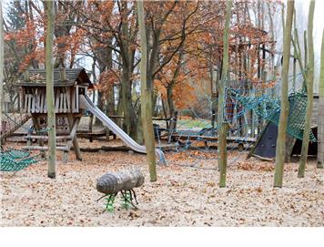  - REQUEST FOR A PLAYGROUND AT FOREST GREEN