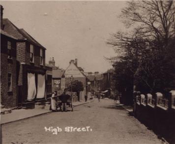 High Street - Reminiscences of Old Halling