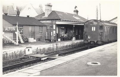 Alton Railway Station 14.12.57 - New Photograph added to website