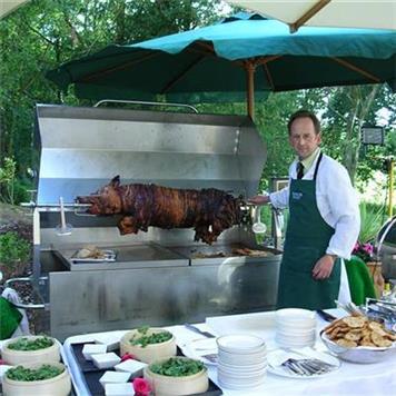 Martin and the Hog Roast - Greenfield Farm Shop - The Champion Sausage