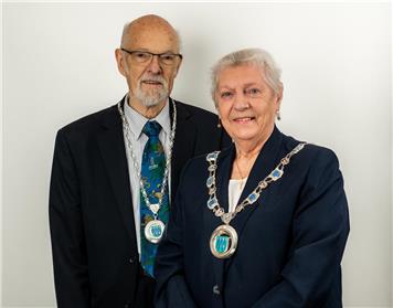  - Christmas and New Year message from Cllr Avril Hunter, Sevenoaks District Council Chairman