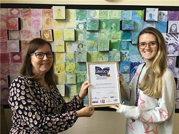 Head teacher Tracey Boanas and English lead Lucy Spicer of Dunton Green Primary celebrate winning Overall Primary School Champion in the Kent Literacy Awards. - Kent Literacy Awards - Dunton Green are COUNTY CHAMPIONS!