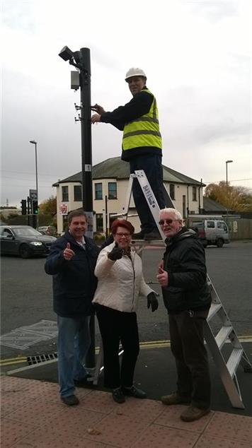 Groundsman, Jim Upfold, changes air quality monitoring tubes assisted by Cllrs Mrs Pat Darnton, David Knight and Alan Warnes - Monitoring Air Quality in the Environment
