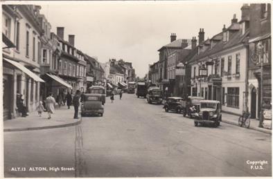 High Street 1955 - New Postcard added to website