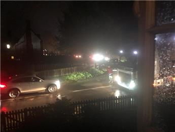 West Ilsley Parish Council Launches Petition for Weight Restriction on Bury Lane