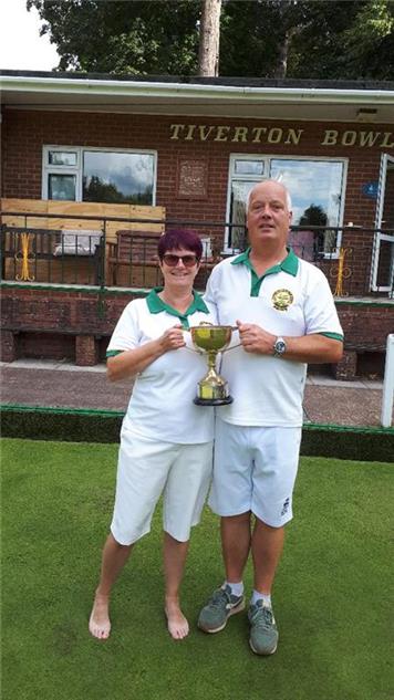 Maggie and Neil 2019 winners - Club finals