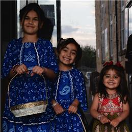 An Amazing Story, Fabulous Food