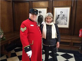 CLUB VISITS ROYAL HOSPITAL CHELSEA