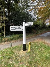 New Finger Post - Kingsley Hill/Chapmans Town Road